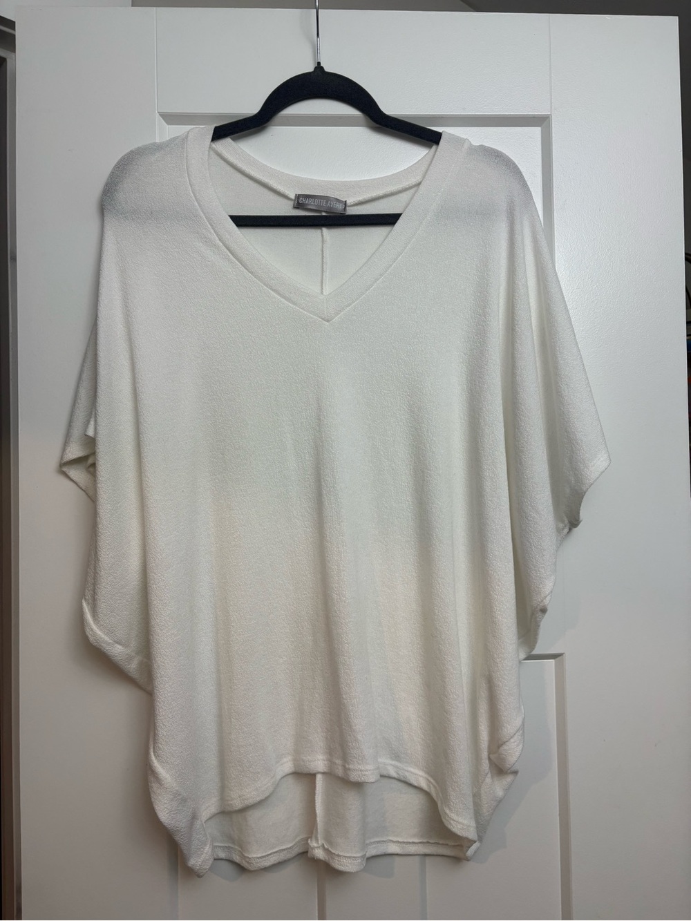Relaxed White V-Neck Women's Blouse by Weekend Max Mara